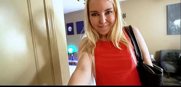  Hot Stepmom Wants To Fuck Stepson After Getting High